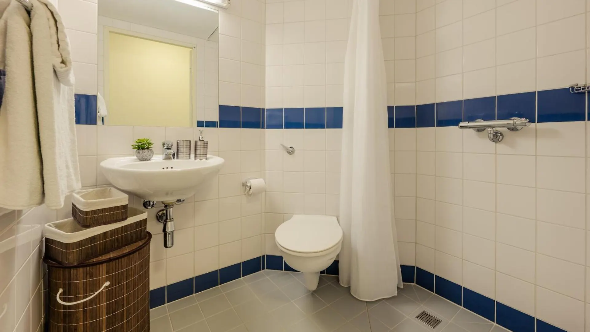 דבלין Dcu Apartments 0*,  אירלנד